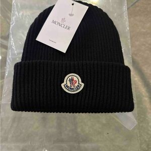 Moncler Classic Black Knit Hat